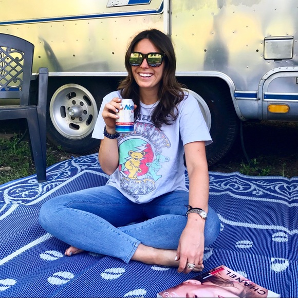 Meet Your Posher, Meg - Picture 2 of 5